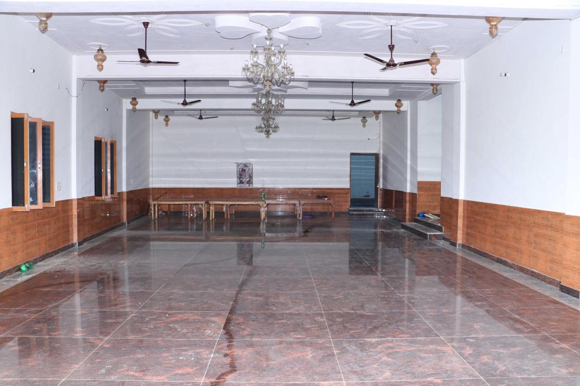 Hotel O Pop Angoori Farm House Mathura Exterior foto
